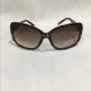 Tommy Hilfiger Brown sunglasses